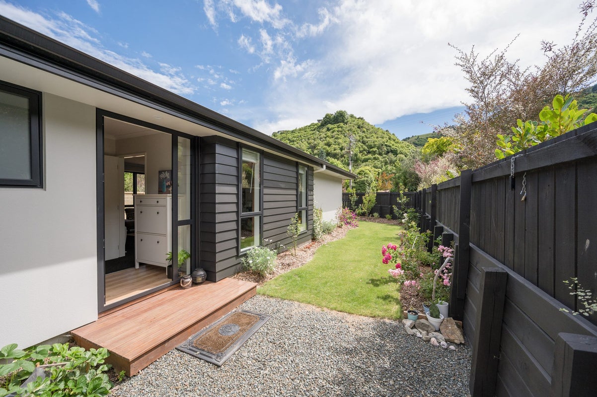 128 Dodson Valley Road, Atawhai, Nelson - Carousel 23