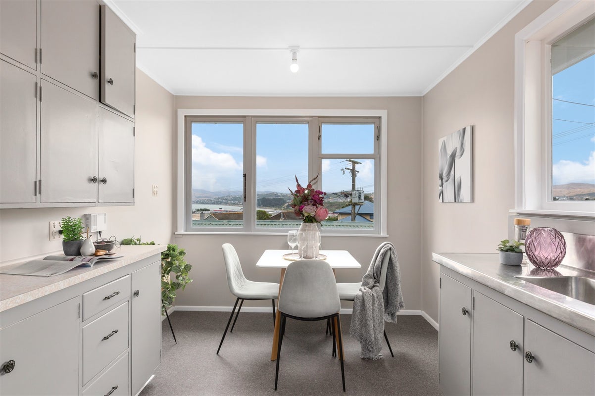 18 Aparangi Crescent, Elsdon, Porirua - Carousel 2