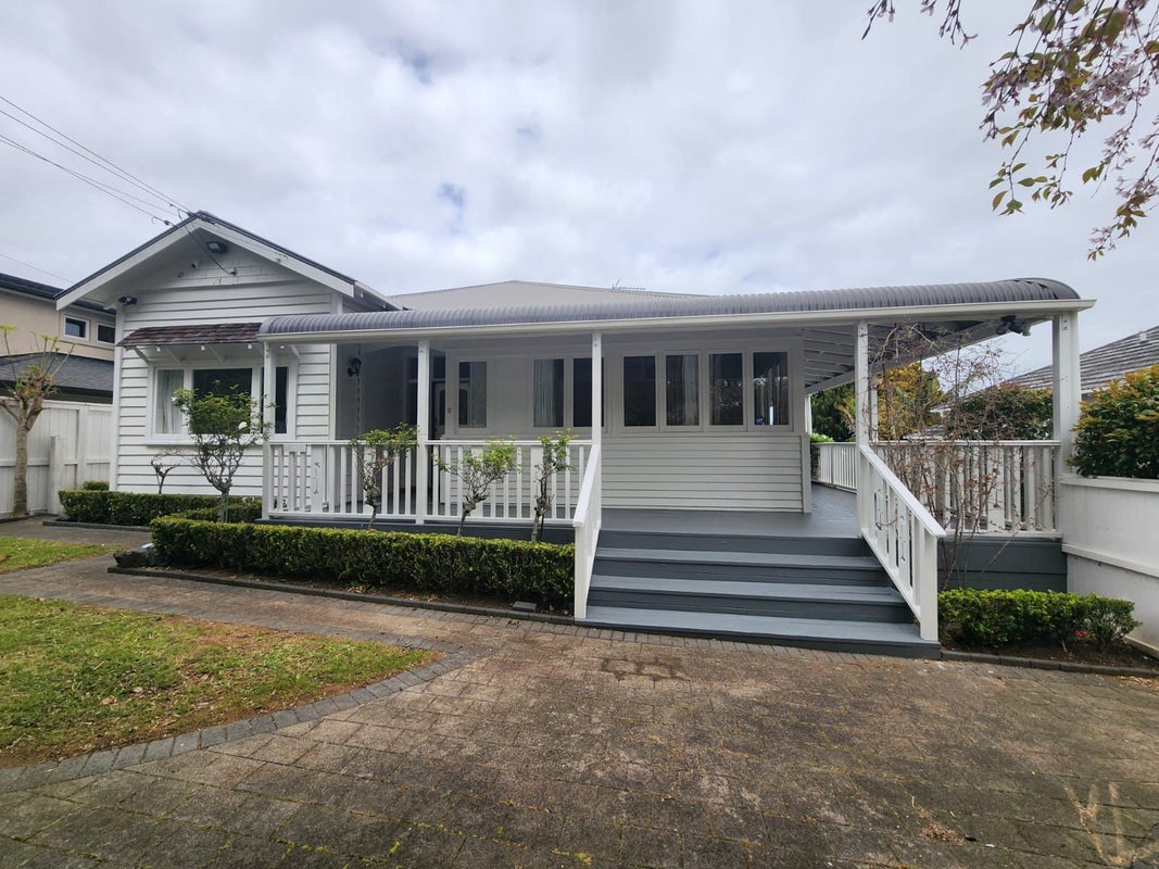 6 Acorn Street, Royal Oak, Auckland - Carousel 1