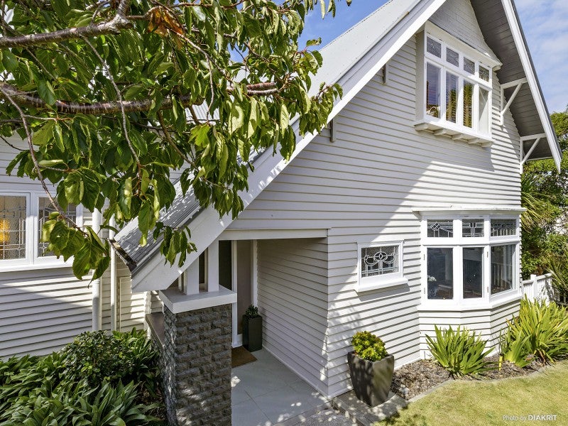 11 Grafton Road, Roseneath, Wellington - Carousel 2