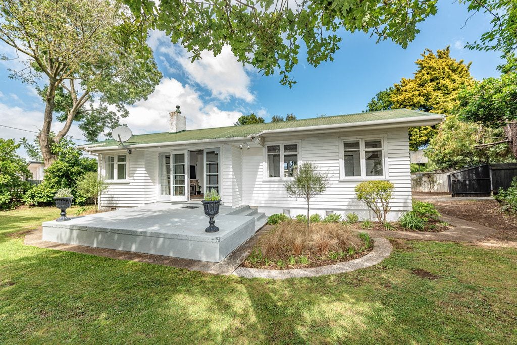 113 Grey Street, College Estate, Whanganui - Carousel 1