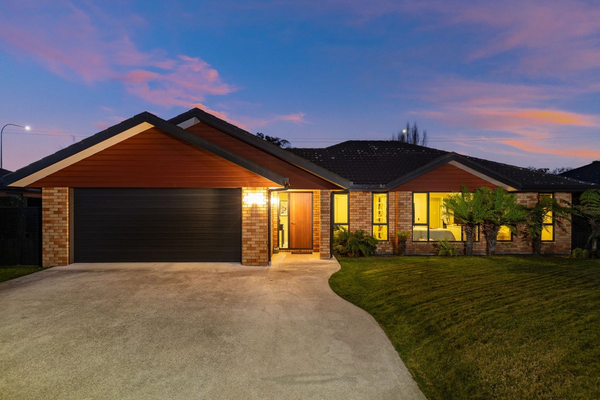 10 Balmoral Mews, Springlands, Blenheim - Carousel 1