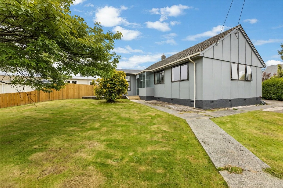 112 Ashmore Street, Halfway Bush, Dunedin - Carousel 2