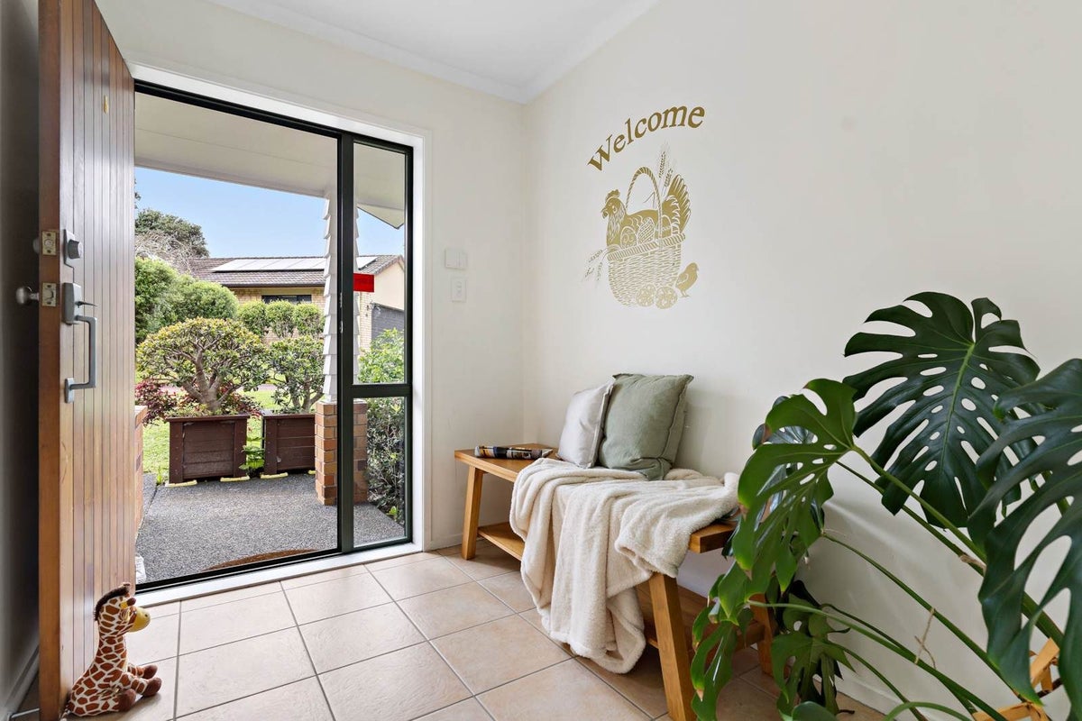40 Kristin Lane, Albany, Auckland - Carousel 2