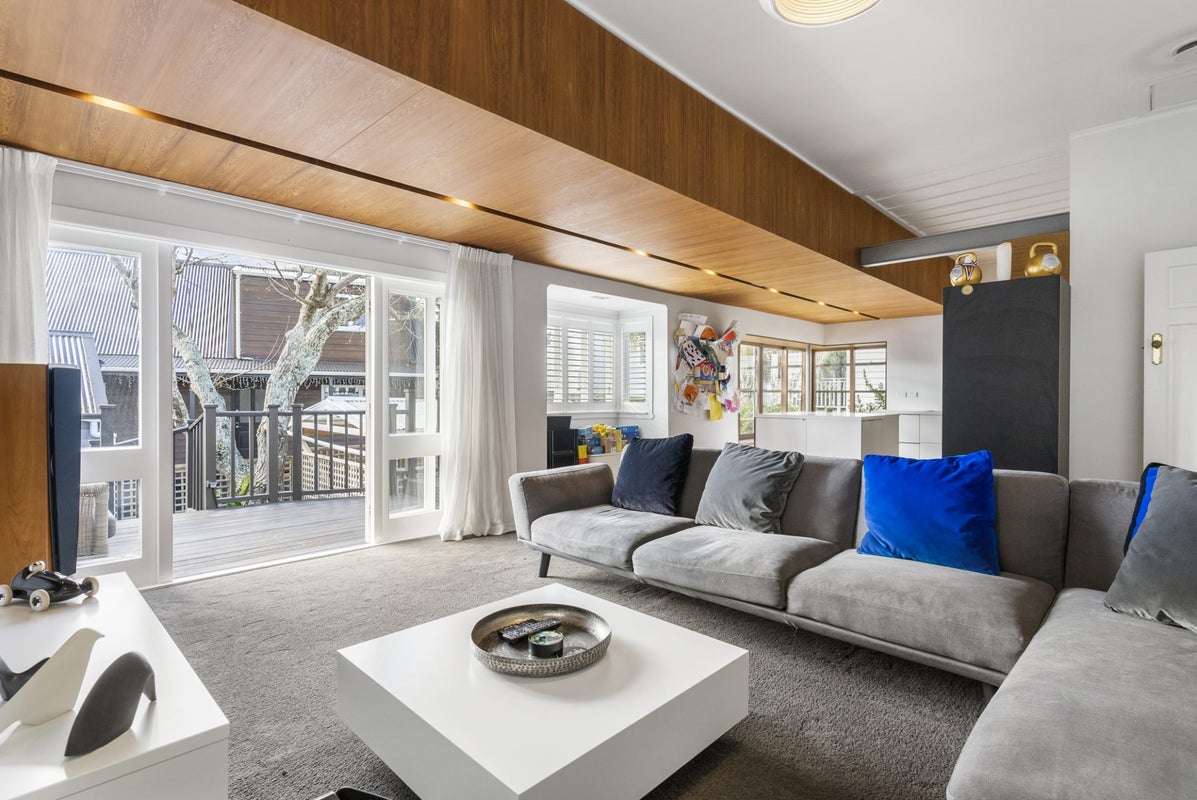 21A Shaw Street, Sandringham, Auckland - Carousel 2