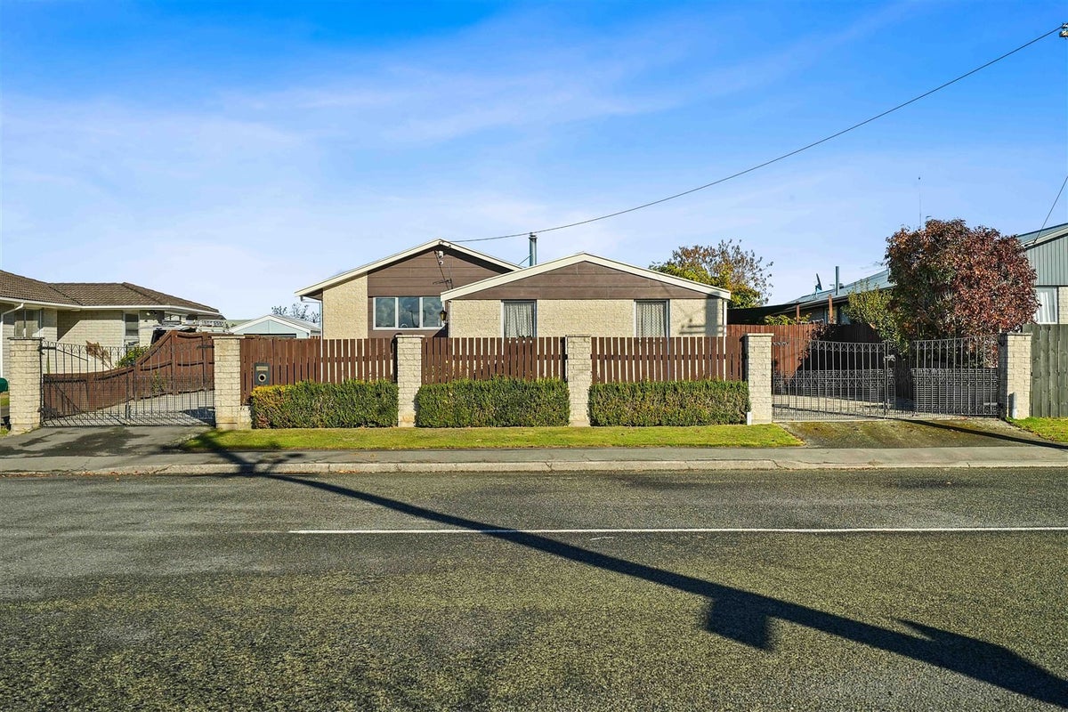 17 Bailey Street, Templeton, Christchurch - Carousel 1