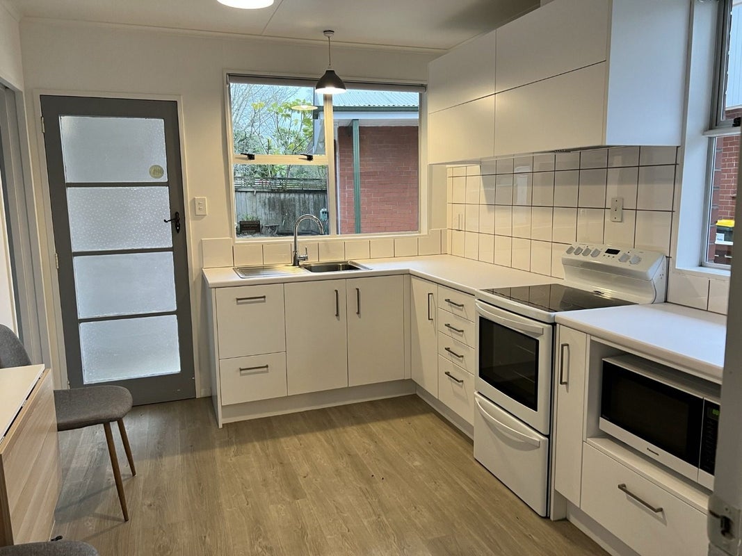 209 Main Road North, Otaihanga, Paraparaumu - Carousel 2