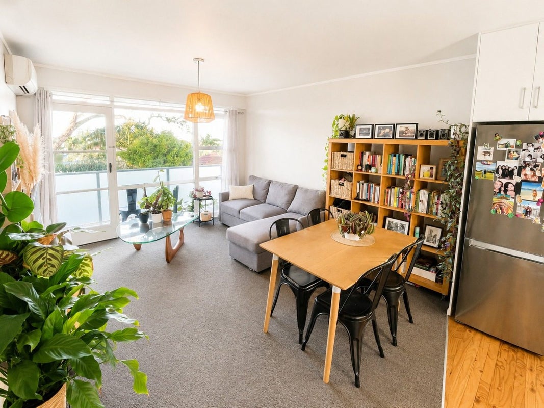 4/77 Old Lake Road, Narrow Neck, Auckland - Carousel 2