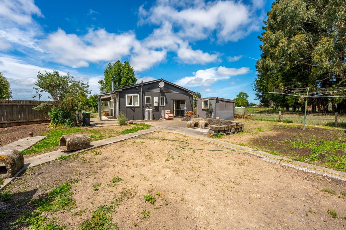991 Temuka-Orari Highway, Orari, Geraldine - Carousel 2