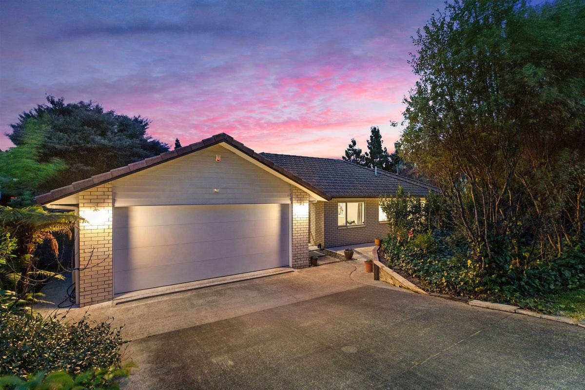 45 Te Otinga Place, Pyes Pa, Tauranga - Carousel 2