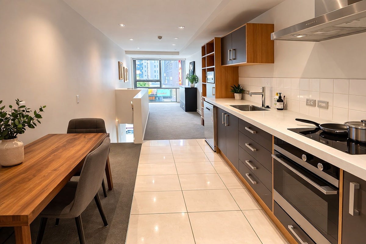2B/245 Wakefield Street, Te Aro, Wellington - Carousel 2