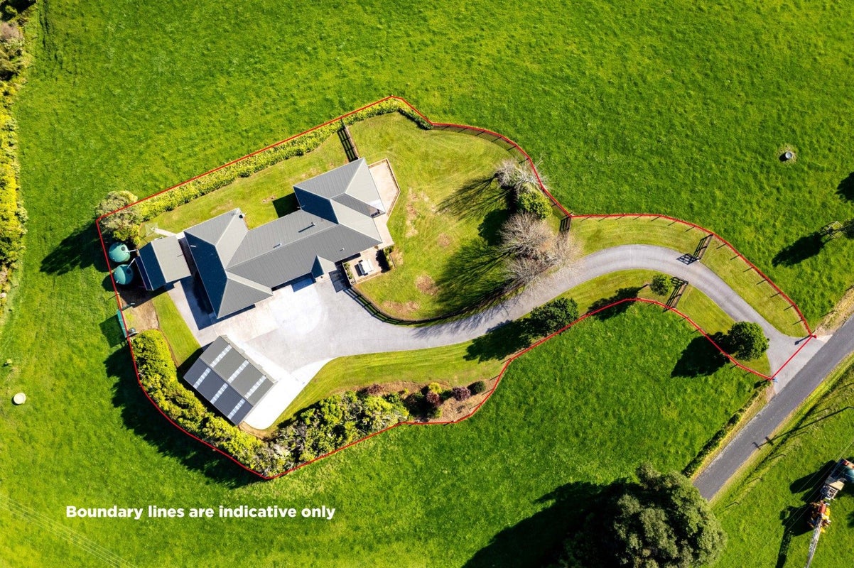282 Wortley Road, Waiongana, New Plymouth - Carousel 38