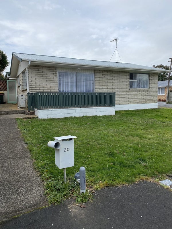 20 Kingsway Crescent, Forest Lake, Hamilton - Carousel 1