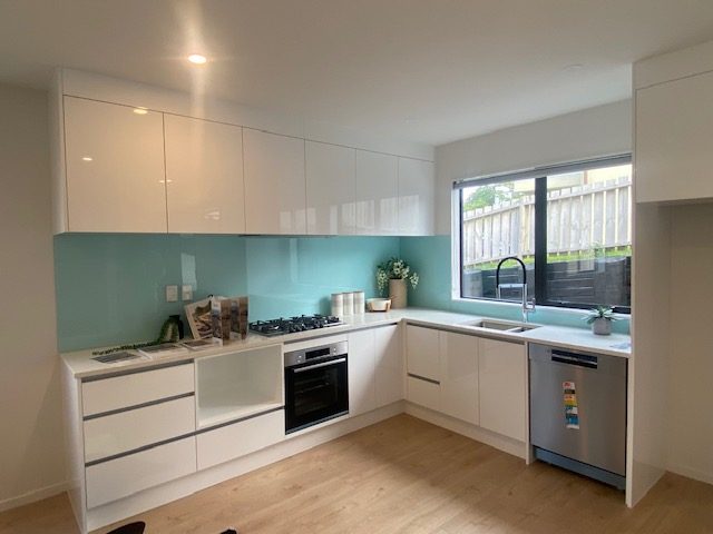22A Aorangi Place, Birkenhead, Auckland - Carousel 23
