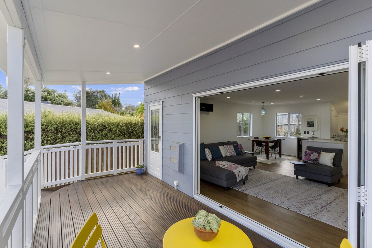 78 Boakes Road, Mount Wellington, Auckland - Carousel 1