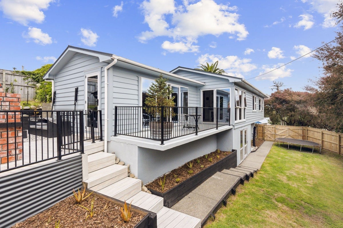 236 Matai Road, Raumati Beach, Paraparaumu - Carousel 1