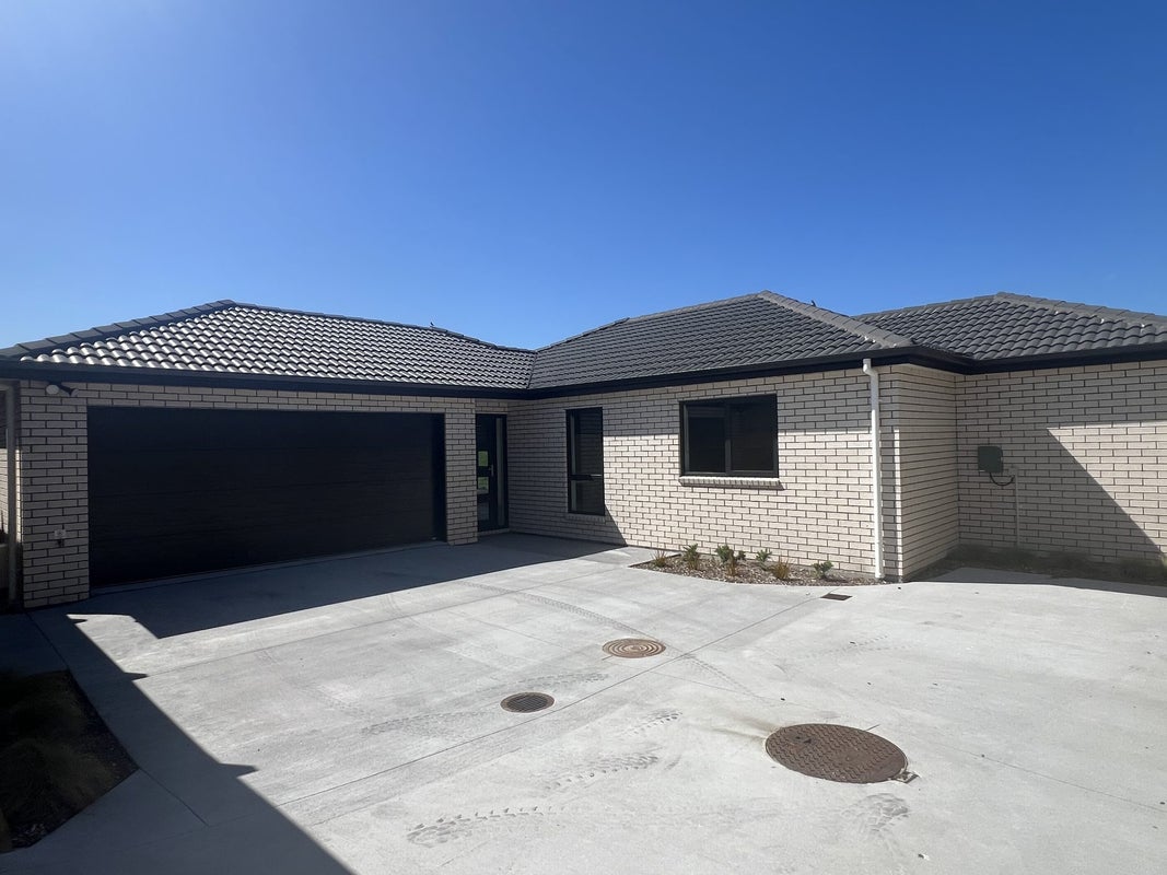 54 Scenic Rise, Rototuna North, Hamilton - Carousel 1