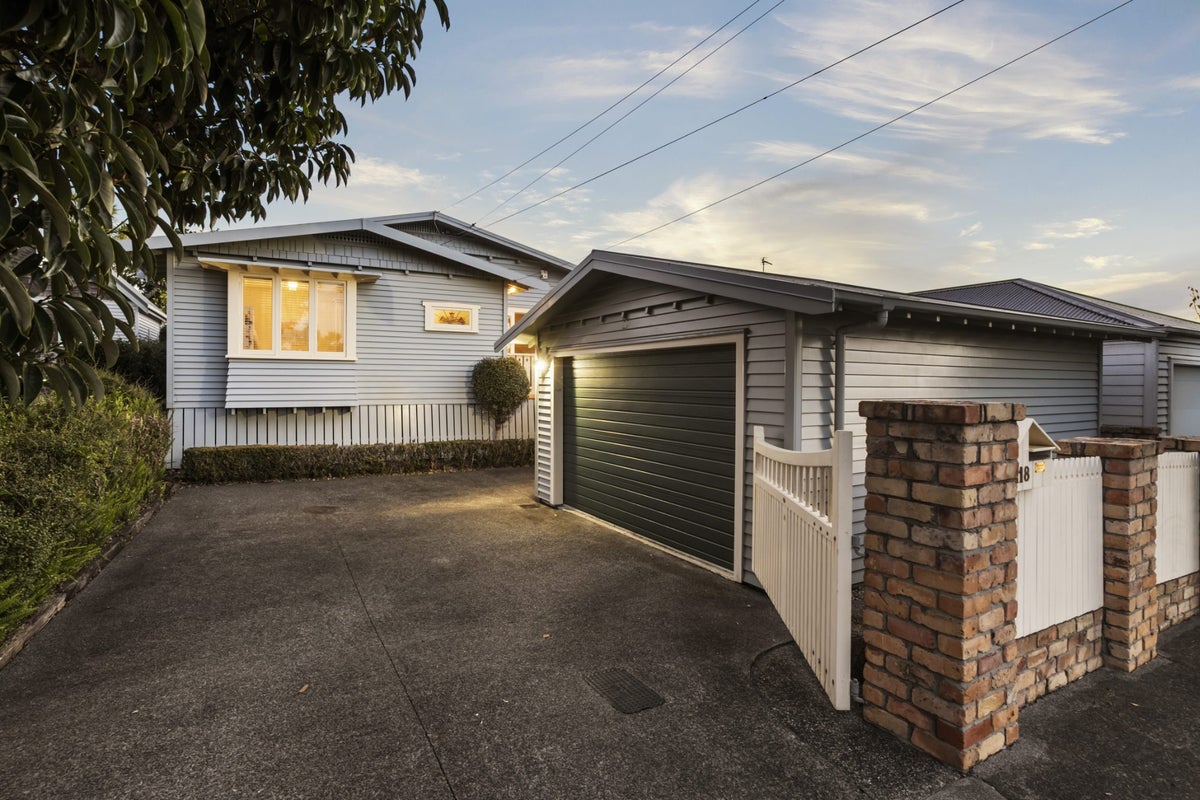 118 Peary Road, Mount Eden, Auckland - Carousel 1