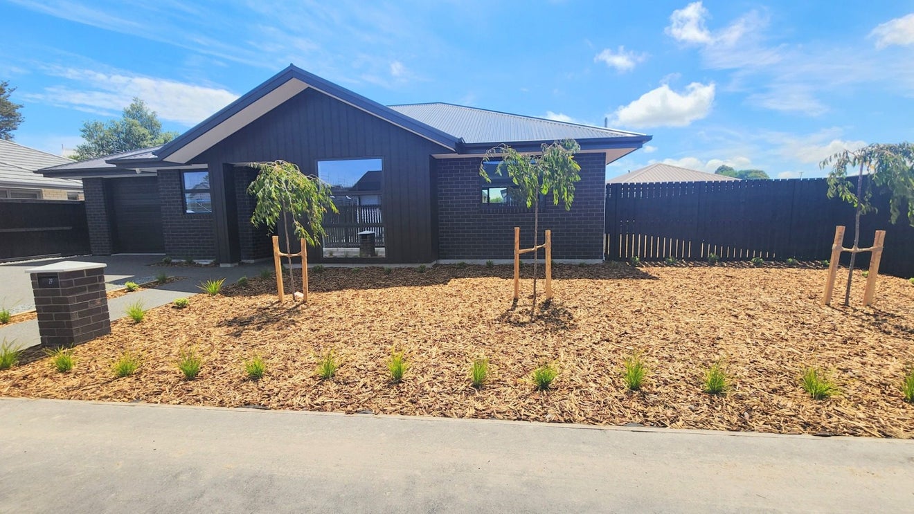 29 Akoranga Place, Hornby, Christchurch - Carousel 14