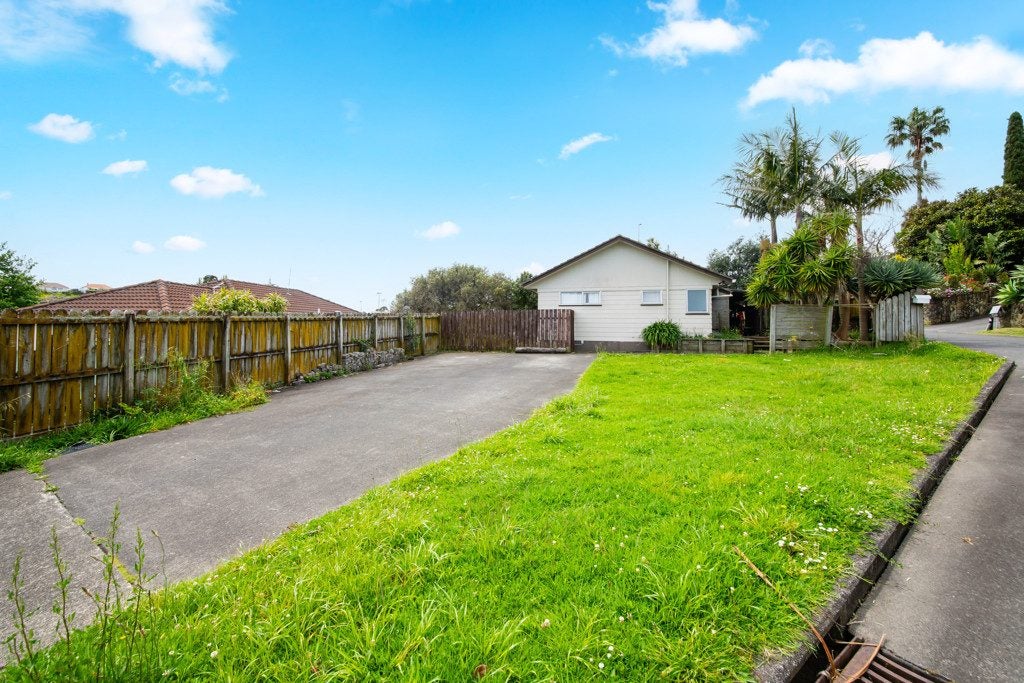 14 Reseda Place, Papatoetoe, Auckland - Carousel 2