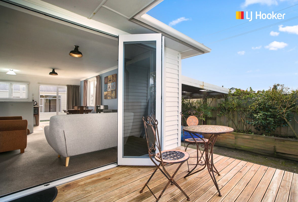 1082 Brighton Road, Brighton, Dunedin - Carousel 2