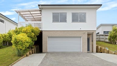 55 Leo Street, Glen Eden, Auckland - Carousel 1