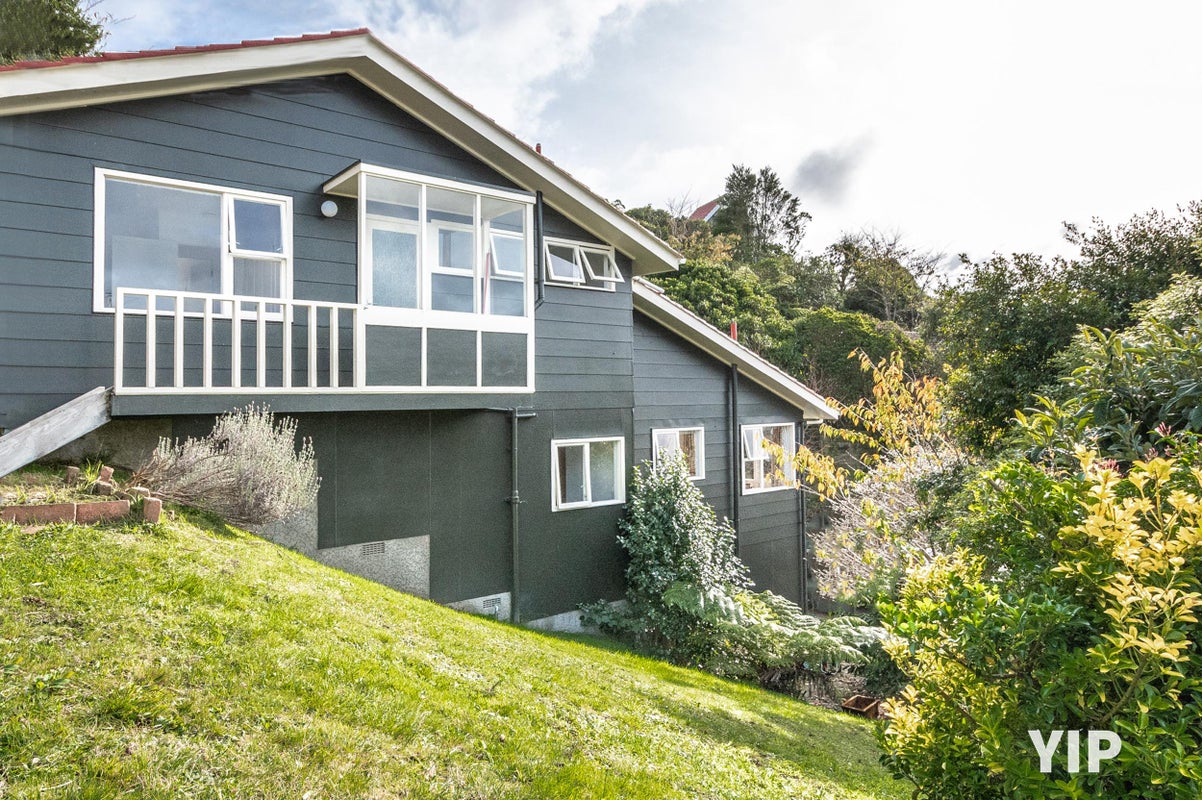 40 Cambrian Street, Churton Park, Wellington - Carousel 2