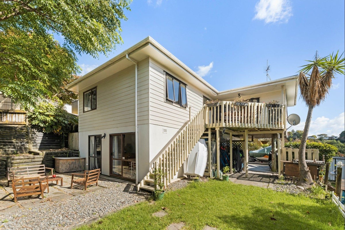 25B Bellfield Place, Bethlehem, Tauranga - Carousel 2