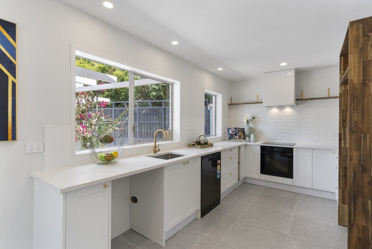 13 Dunraven Place, Torbay, Auckland - Carousel 18
