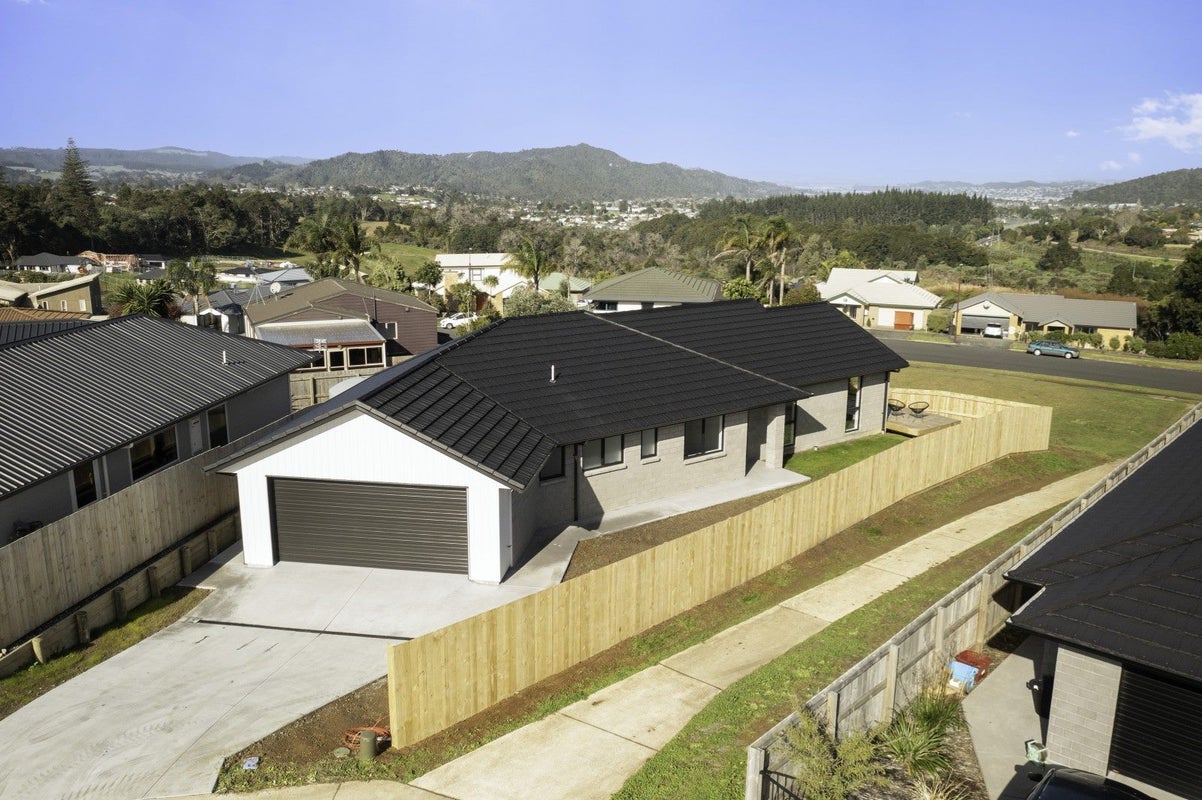 9 Torrey Pines Rise, Kamo, Whangarei - Carousel 2