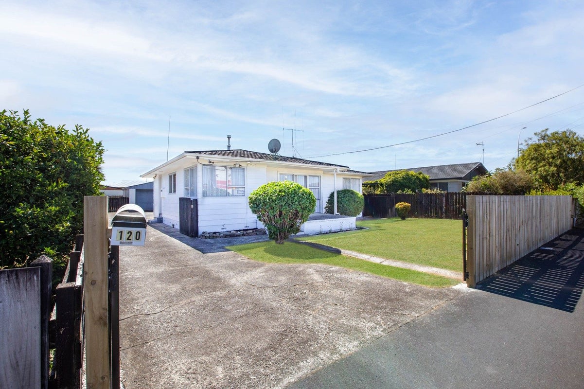 120 Grandview Road, Nawton, Hamilton - Carousel 1