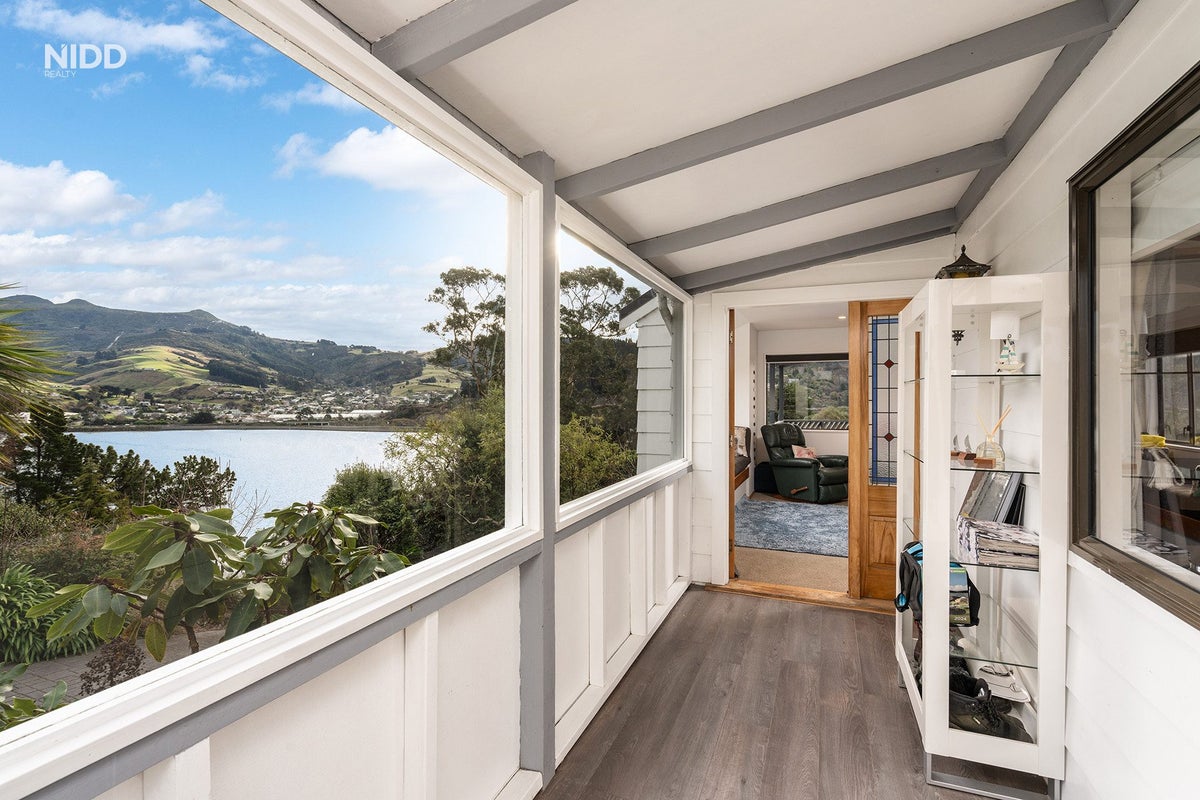 16 Fox Street, Port Chalmers, Dunedin - Carousel 1