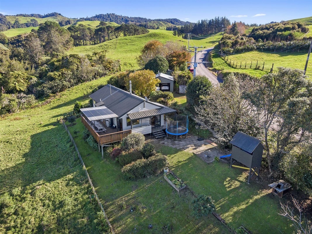 113 Kumikumi Road, Lower Kaimai, Tauranga - Carousel 1