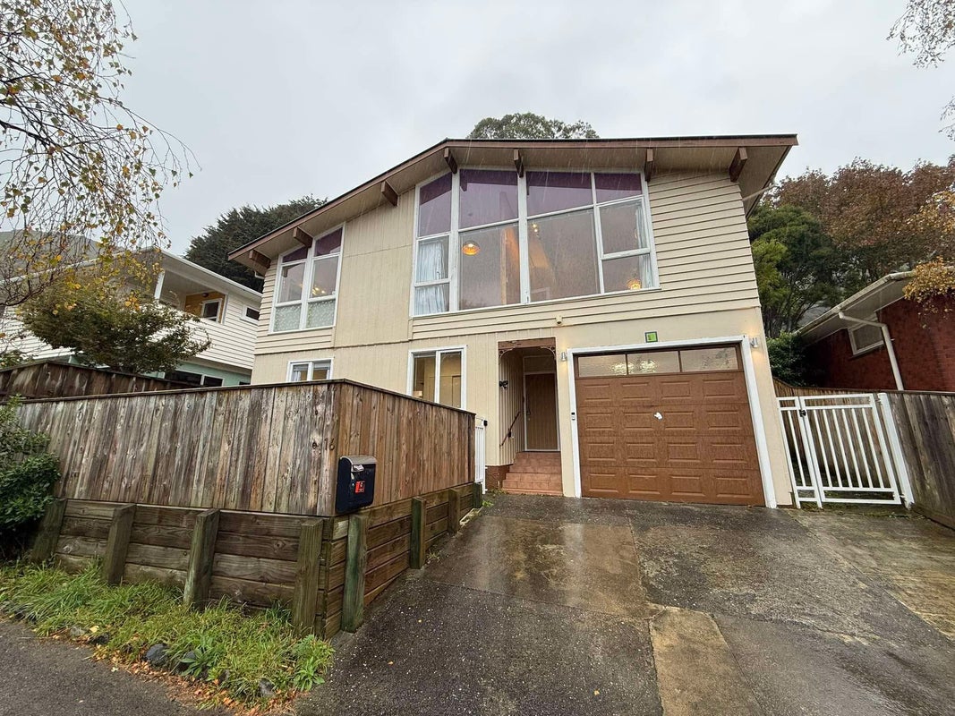 16 Mission Street, Waterloo, Lower Hutt - Carousel 1