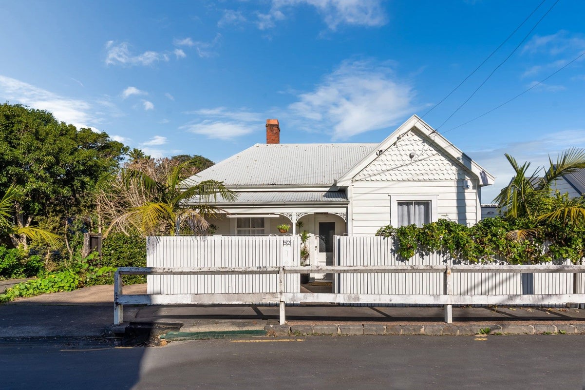52 Home Street, Grey Lynn, Auckland - Carousel 2