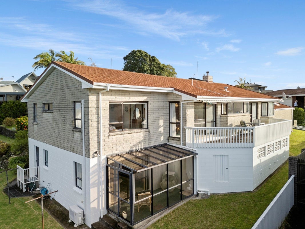 55 Hillcrest Road, Otumoetai, Tauranga - Carousel 1