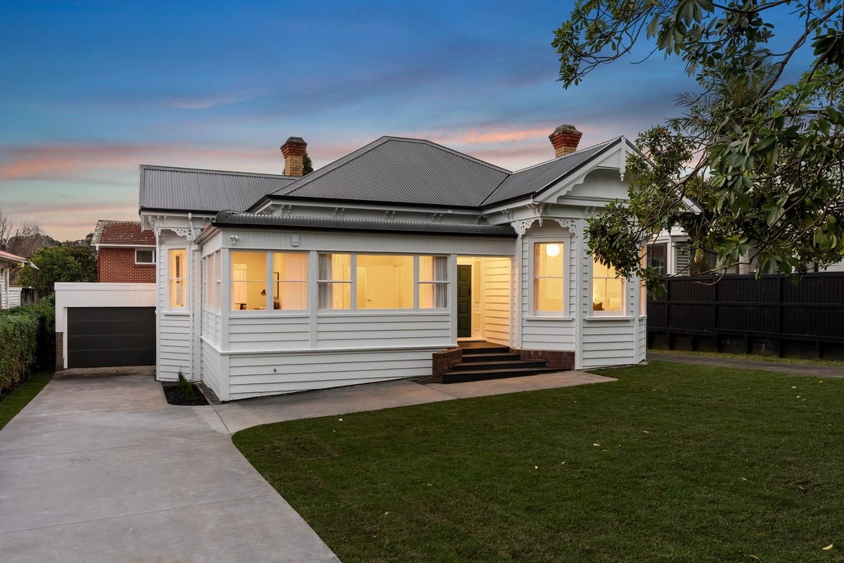 4 Ngaroma Road, Epsom, Auckland - Carousel 2