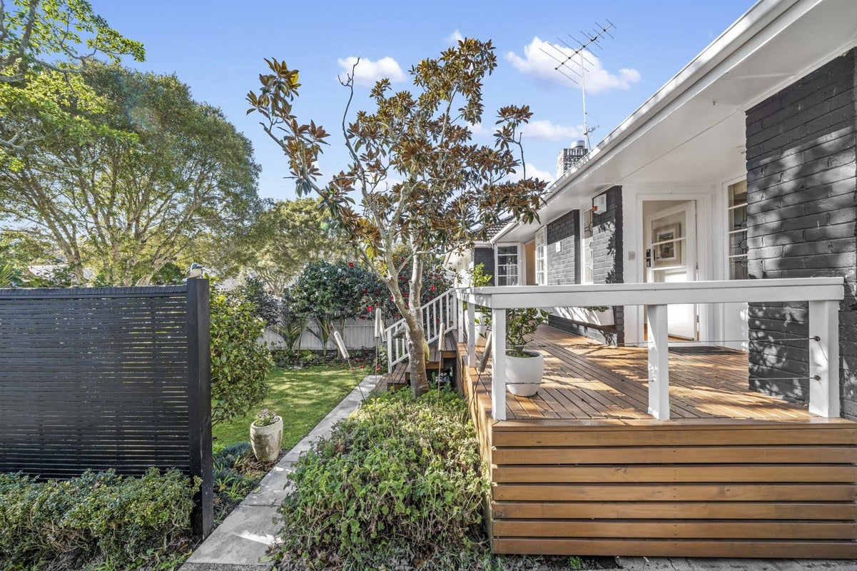 19 Rangitoto Avenue, Remuera, Auckland - Carousel 1