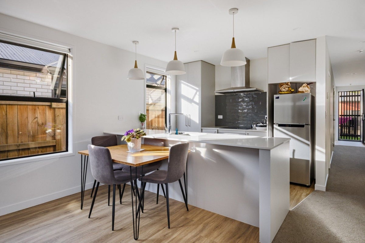 10 Papaka Lane, Poike, Tauranga - Carousel 2
