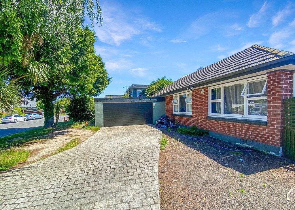 6 Wyatt Place, Russley, Christchurch - Carousel 1