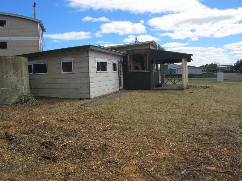 3 Hydrabad Drive, Waitarere Beach, Levin - Carousel 11