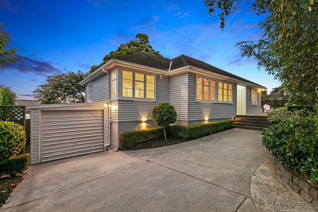 49 Rautara Street, Orakei, Auckland - Carousel 1