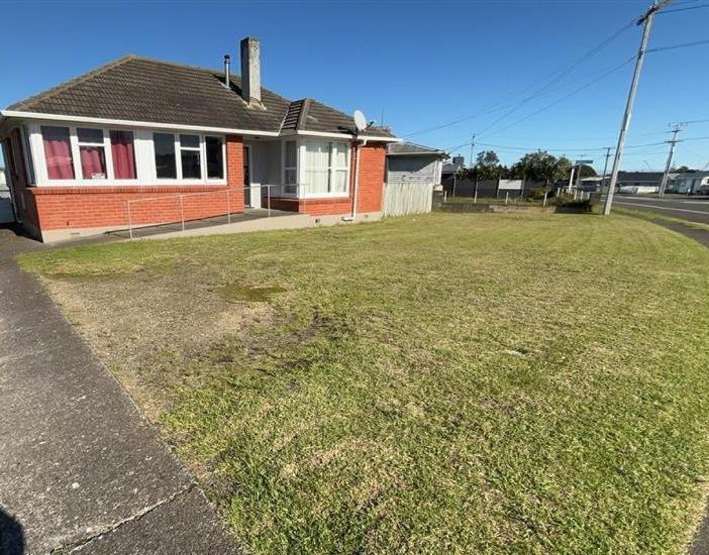151 Puriri Street, Castlecliff, Whanganui - Carousel 1