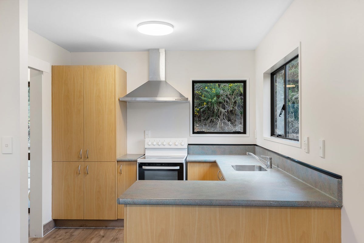 3 Roy Crescent, Concord, Dunedin - Carousel 2