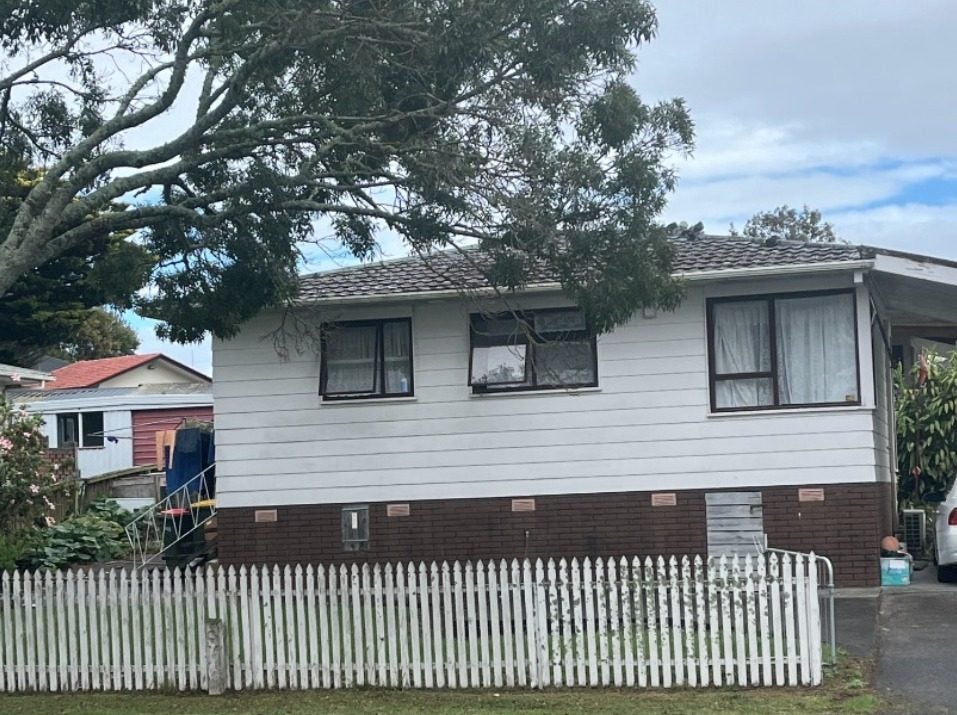 1/60 Diorella Drive, Clover Park, Auckland - Carousel 16