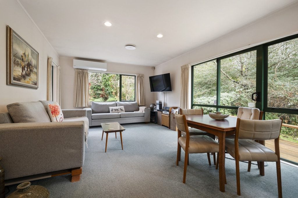 8D Bell Road, Western Heights, Rotorua - Carousel 1