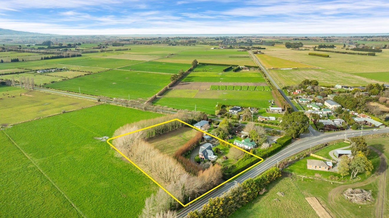 201 Leeston Road, Christchurch - Carousel 1