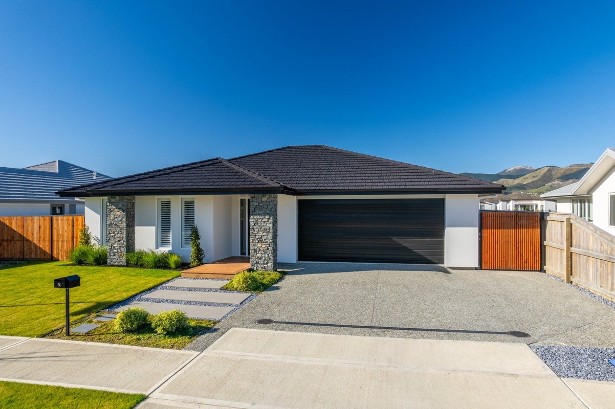34 Borck Avenue, Appleby, Richmond - Carousel 1