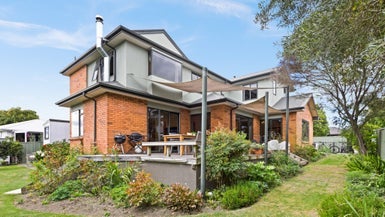 9 Thode Place, Greenmeadows, Napier - Carousel 1