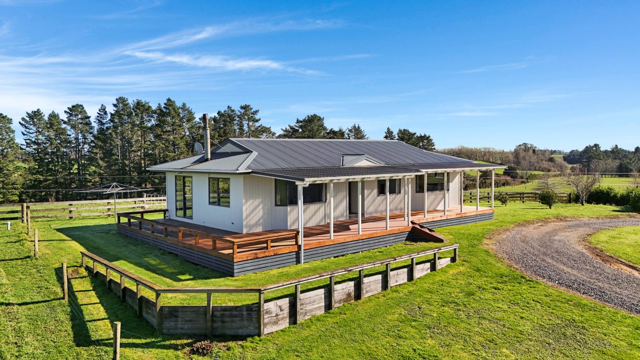 1156 Old Te Aroha Road, Okauia, Matamata - Carousel 1